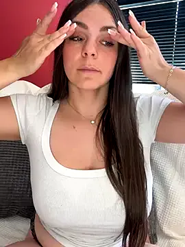 maataaan – webcam model profile photo Image 13