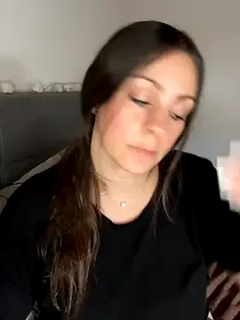 maataaan – webcam model profile photo Image 17