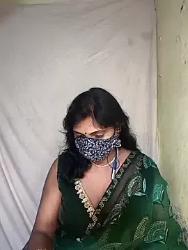 Hannahoff – webcam model profile photo Image 3