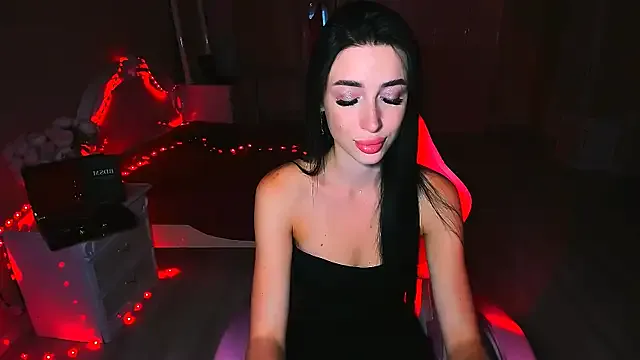 oxo_yuna_oxo – webcam model profile photo Image 12