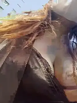 NANA_7 – webcam model profile photo Image 2