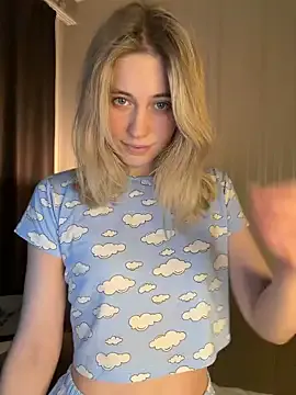 EllieParkeer – webcam model profile photo Image 3