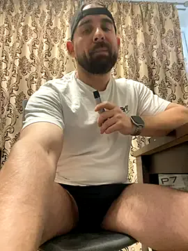 seraphine23 – webcam model profile photo Image 4