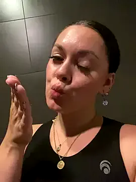 dirtypub – webcam model profile photo Image 14