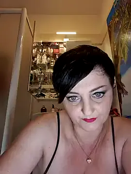 FiorellaRossi – webcam model profile photo Image 8