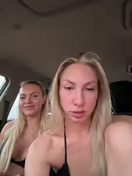 Cute-Simmi69 – webcam model profile photo Image 18