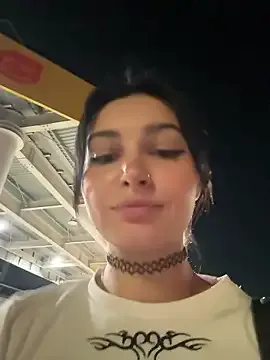 oxo_yuna_oxo – webcam model profile photo Image 6