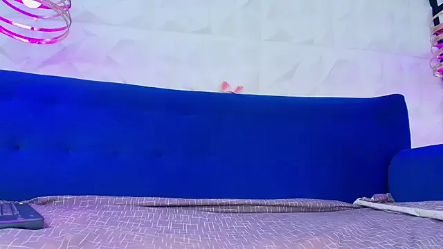 ManaMi-maru – webcam model profile photo Image 4