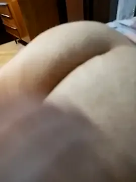 oxo_yuna_oxo – webcam model profile photo Image 16