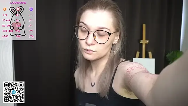 Dakota_Blare – webcam model profile photo Image 6