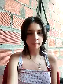 Inaa-Love – webcam model profile photo Image 8