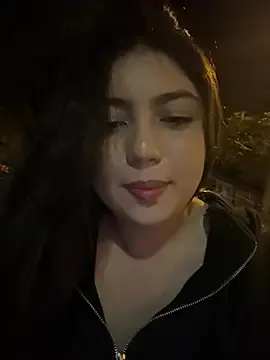 oxo_yuna_oxo – webcam model profile photo Image 9