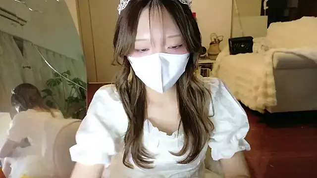 NANA_7 – webcam model profile photo Image 16