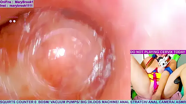 roouse – webcam model profile photo Image 6