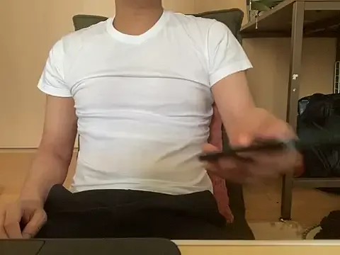 winter11 – webcam model profile photo Image 2