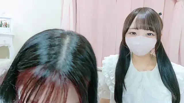 NANA_7 – webcam model profile photo Image 3