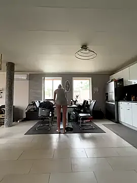 Queen_sofiyaa – webcam model profile photo Image 14