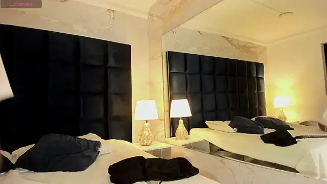 oxo_yuna_oxo – webcam model profile photo Image 5