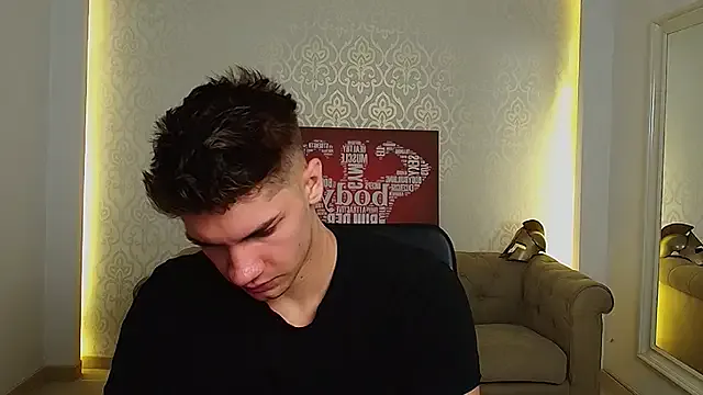 oxo_yuna_oxo – webcam model profile photo Image 17