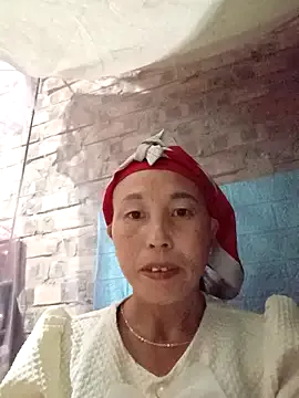 oxo_yuna_oxo – webcam model profile photo Image 12