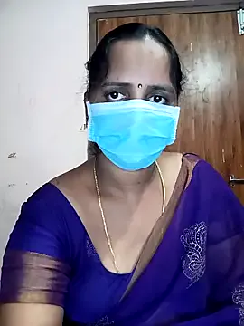 LiaValtori – webcam model profile photo Image 6