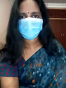 LiaValtori – webcam model profile photo Image 9