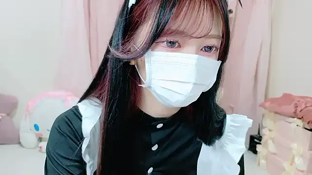 riya190 – webcam model profile photo Image 13