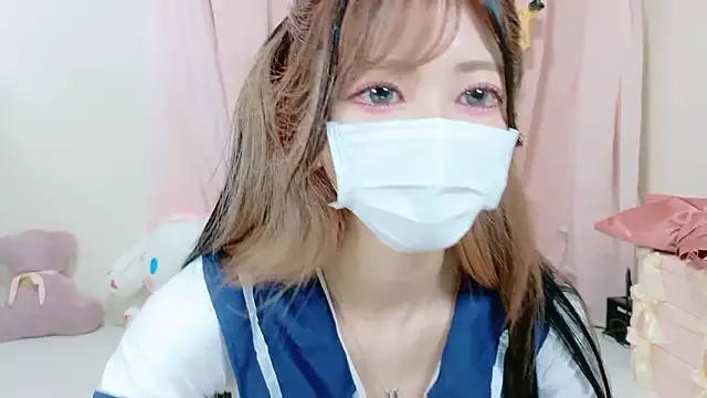 riya190 – webcam model profile photo Image 17