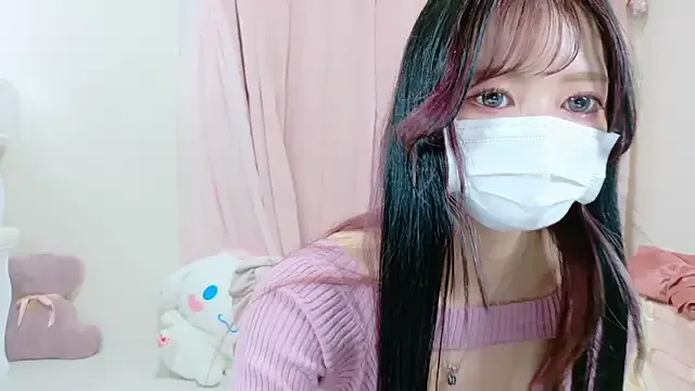 riya190 – webcam model profile photo Image 18