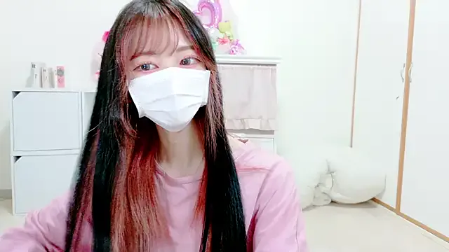 riya190 – webcam model profile photo Image 3