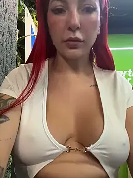 Megu_Melon – webcam model profile photo Image 10