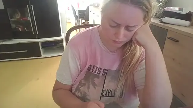 ManaMi-maru – webcam model profile photo Image 12