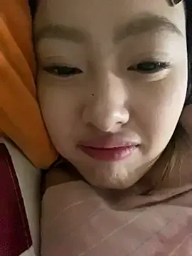 FariBanxOfficial – webcam model profile photo Image 2