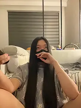 emma05 – webcam model profile photo Image 14