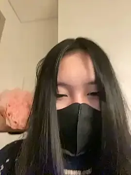 emma05 – webcam model profile photo Image 15