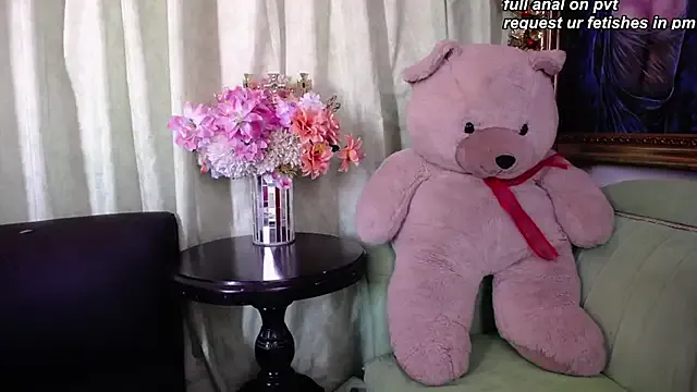 Queen_Doll – webcam model profile photo Image 14