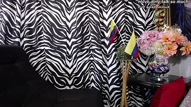 Queen_Doll – webcam model profile photo Image 8