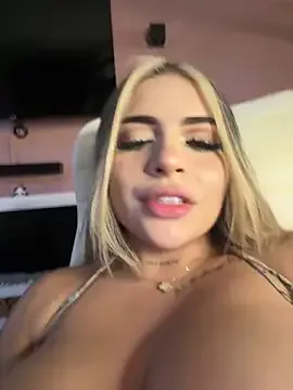 sivani_asha – webcam model profile photo Image 7