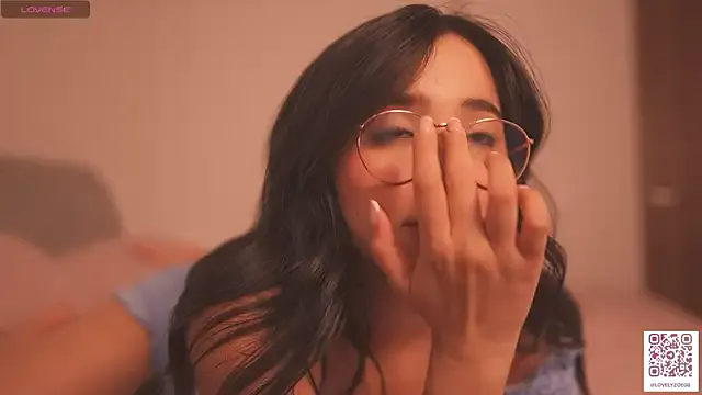 Hannahoff – webcam model profile photo Image 12