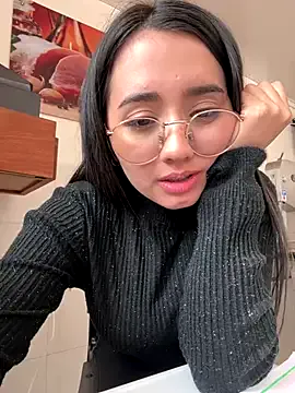 Hannahoff – webcam model profile photo Image 3