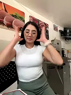 Hannahoff – webcam model profile photo Image 5