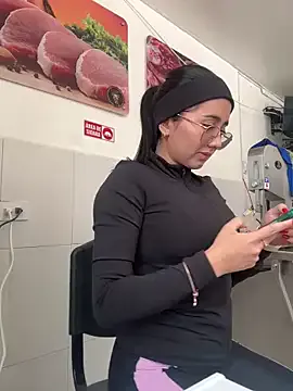 Hannahoff – webcam model profile photo Image 6