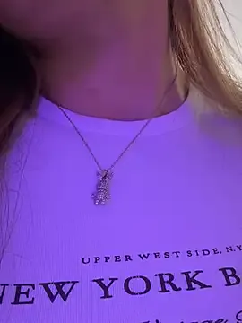 maataaan – webcam model profile photo Image 6