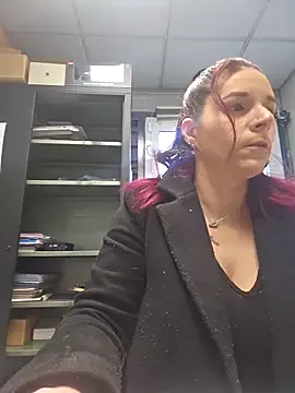 winter11 – webcam model profile photo Image 3