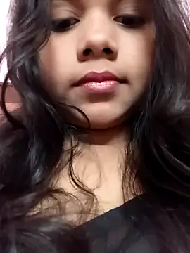 Awesomelusty – webcam model profile photo Image 2