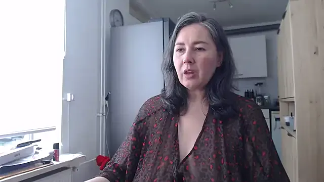 MilfGina Image 12