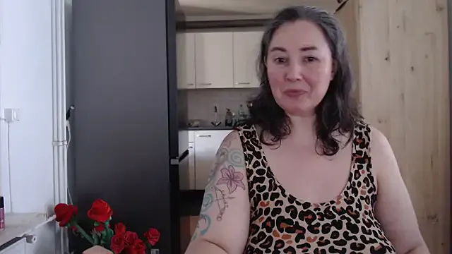 MilfGina Image 19