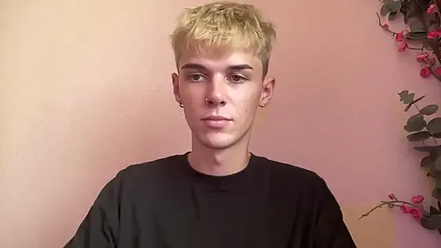 Sofia3393 – webcam model profile photo Image 3