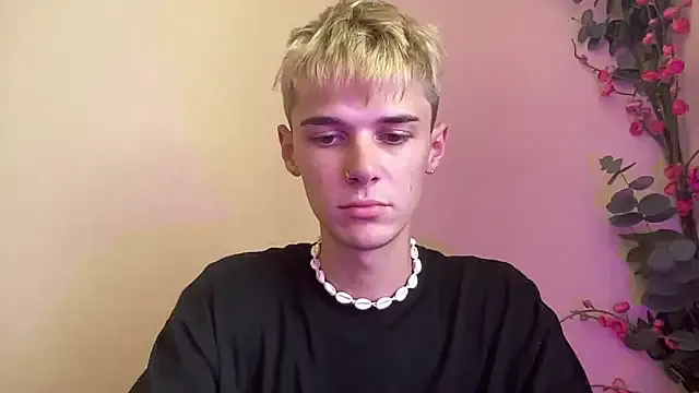 Sofia3393 – webcam model profile photo Image 4