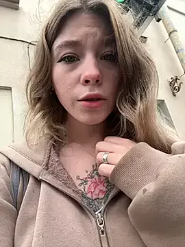 LOVE_MIREI_LOVE – webcam model profile photo Image 2